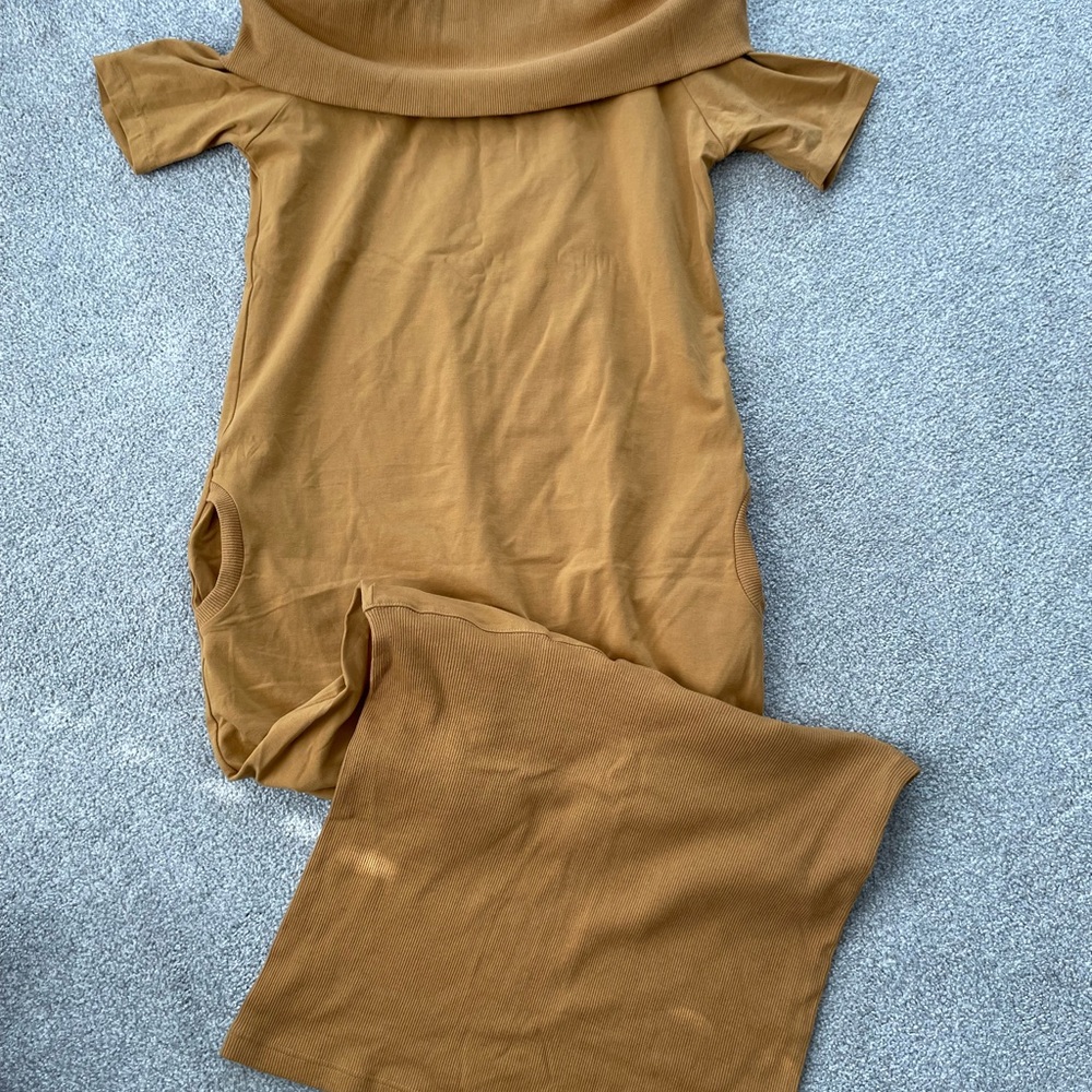 Women dress
